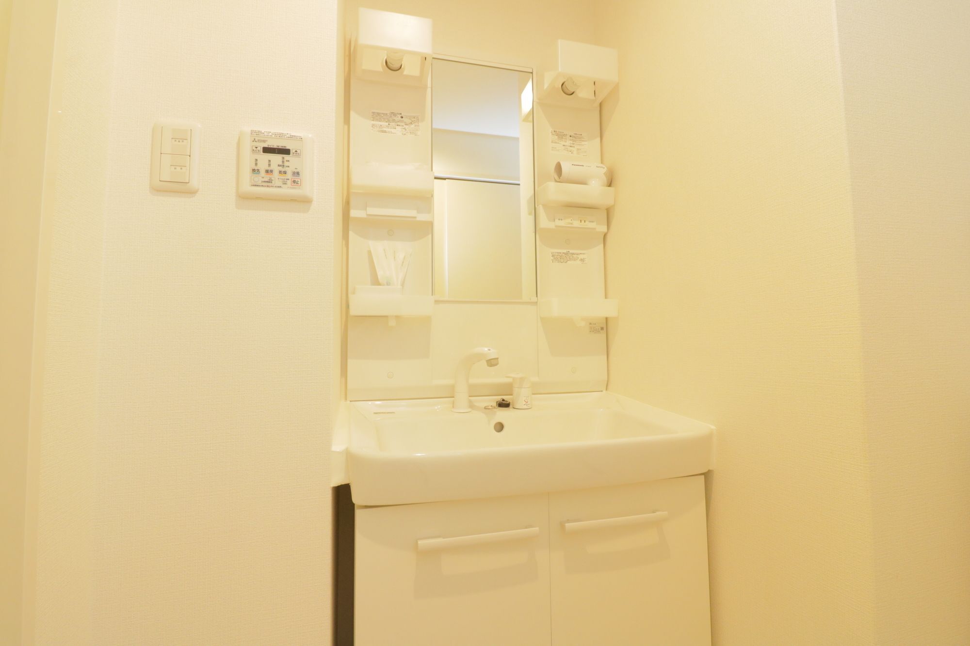 Hg Cozy Hotel No 49 京セラドーム前 Osaka Exterior foto